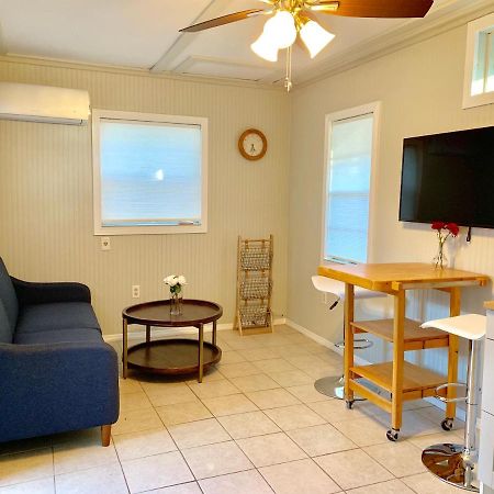 Downtown Sarasota Cottage Near Siesta Key Beaches And Golfing Exterior photo