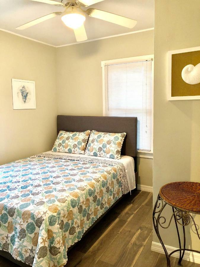 Downtown Sarasota Cottage Near Siesta Key Beaches And Golfing Exterior photo